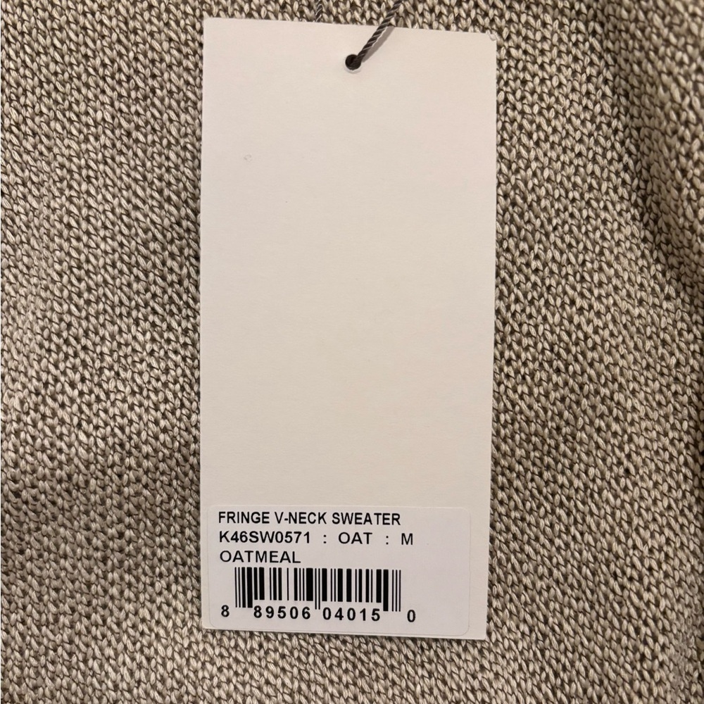 Bishop & Young Oatmeal Fringe V-neck Sweater Crop Top - Picture 3 of 3